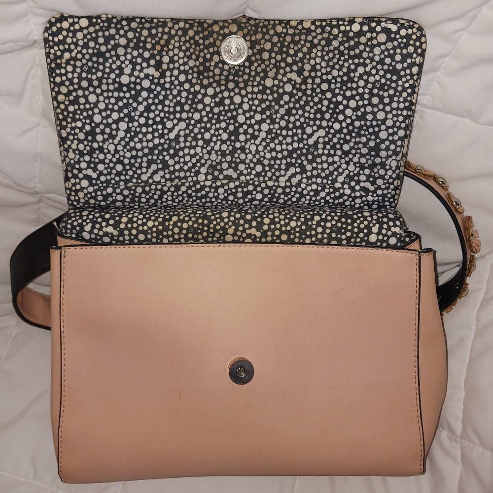 Pocketbook - Picture 2 of 2